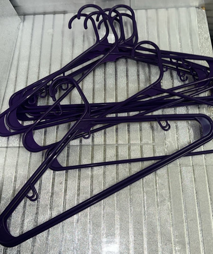Plastic hangers non slip - hangers, non-slip